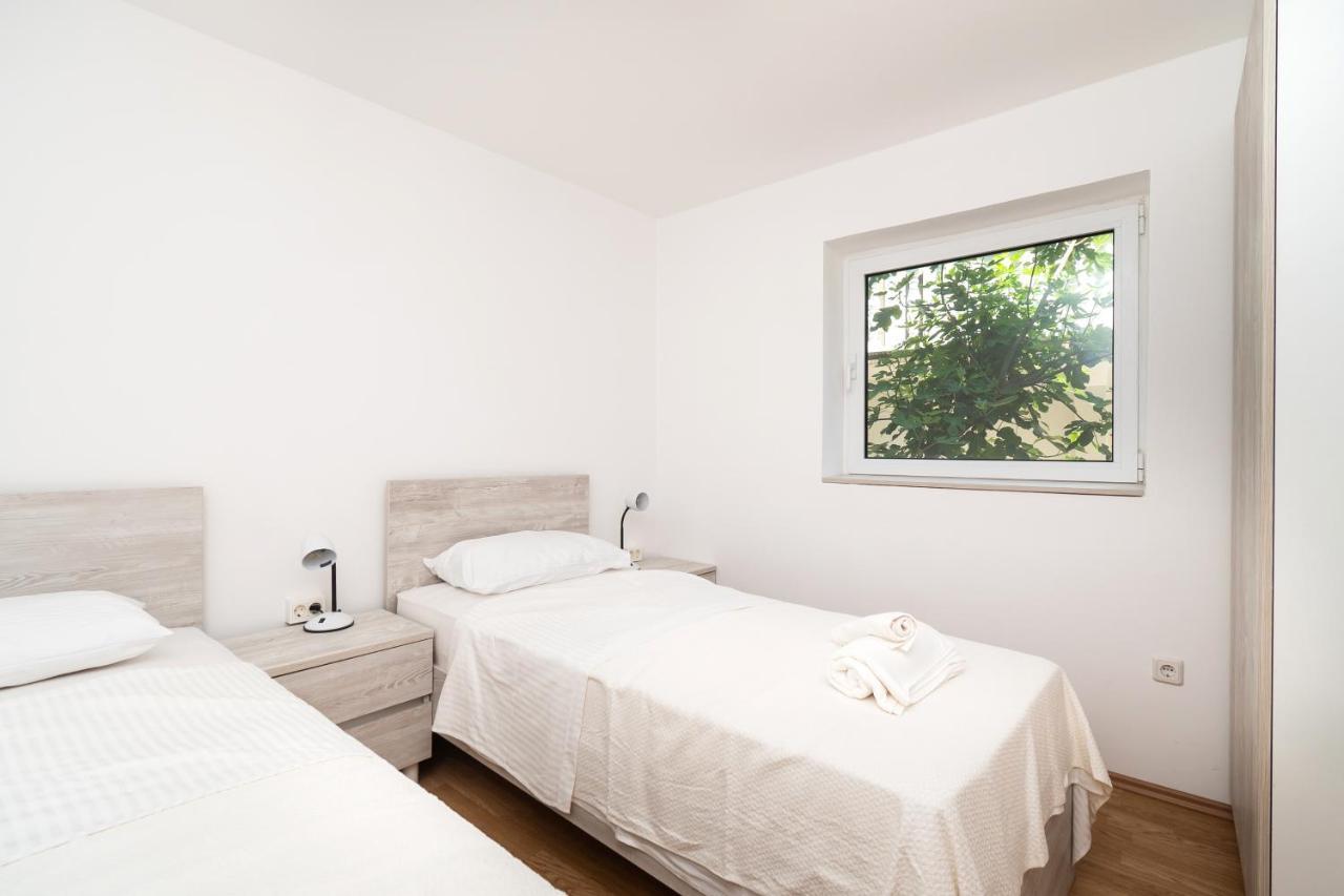 Rimagis Apartments Zaboric Εξωτερικό φωτογραφία