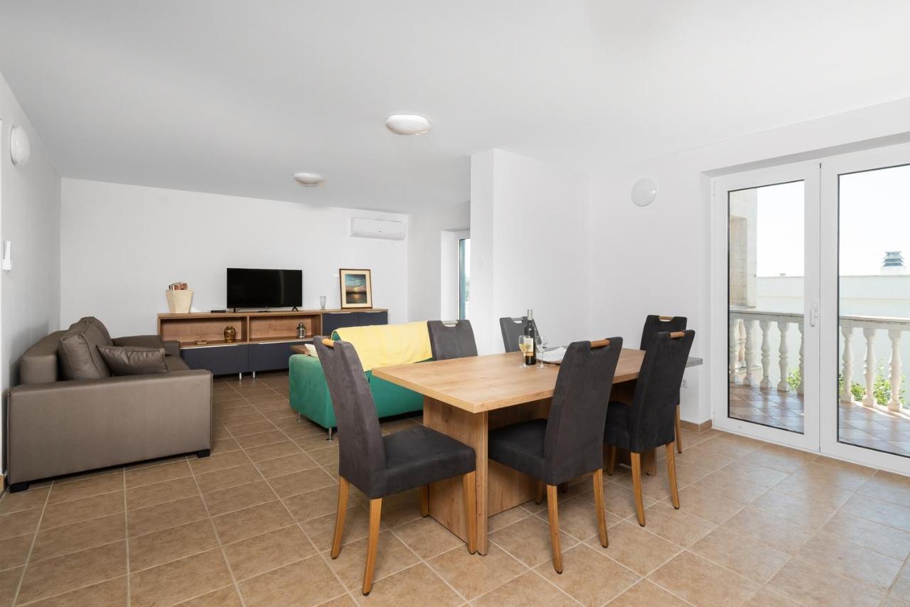Rimagis Apartments Zaboric Εξωτερικό φωτογραφία